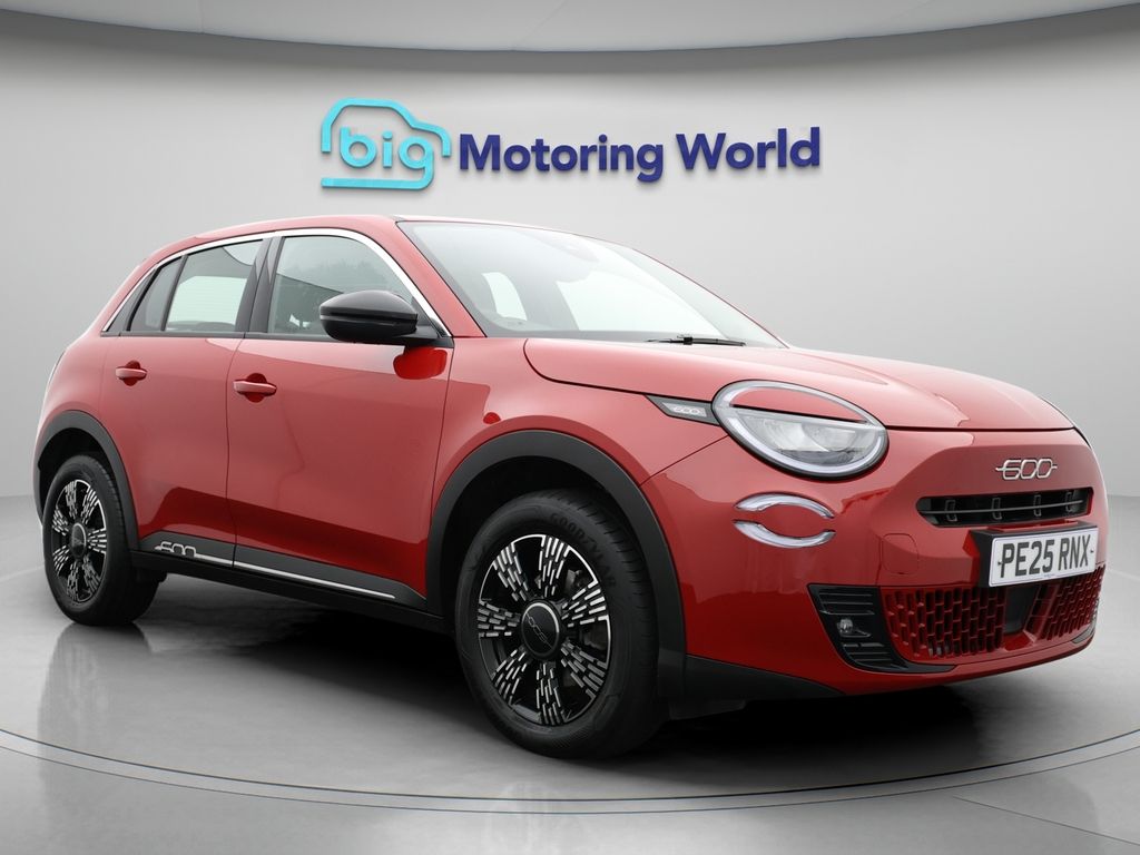 Used Fiat 600 2025 for sale - 76950984: Photo 1