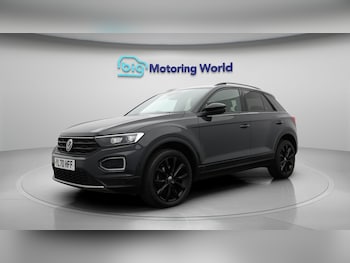 Used Volkswagen T-Roc 2021 for sale - 78526973: Photo