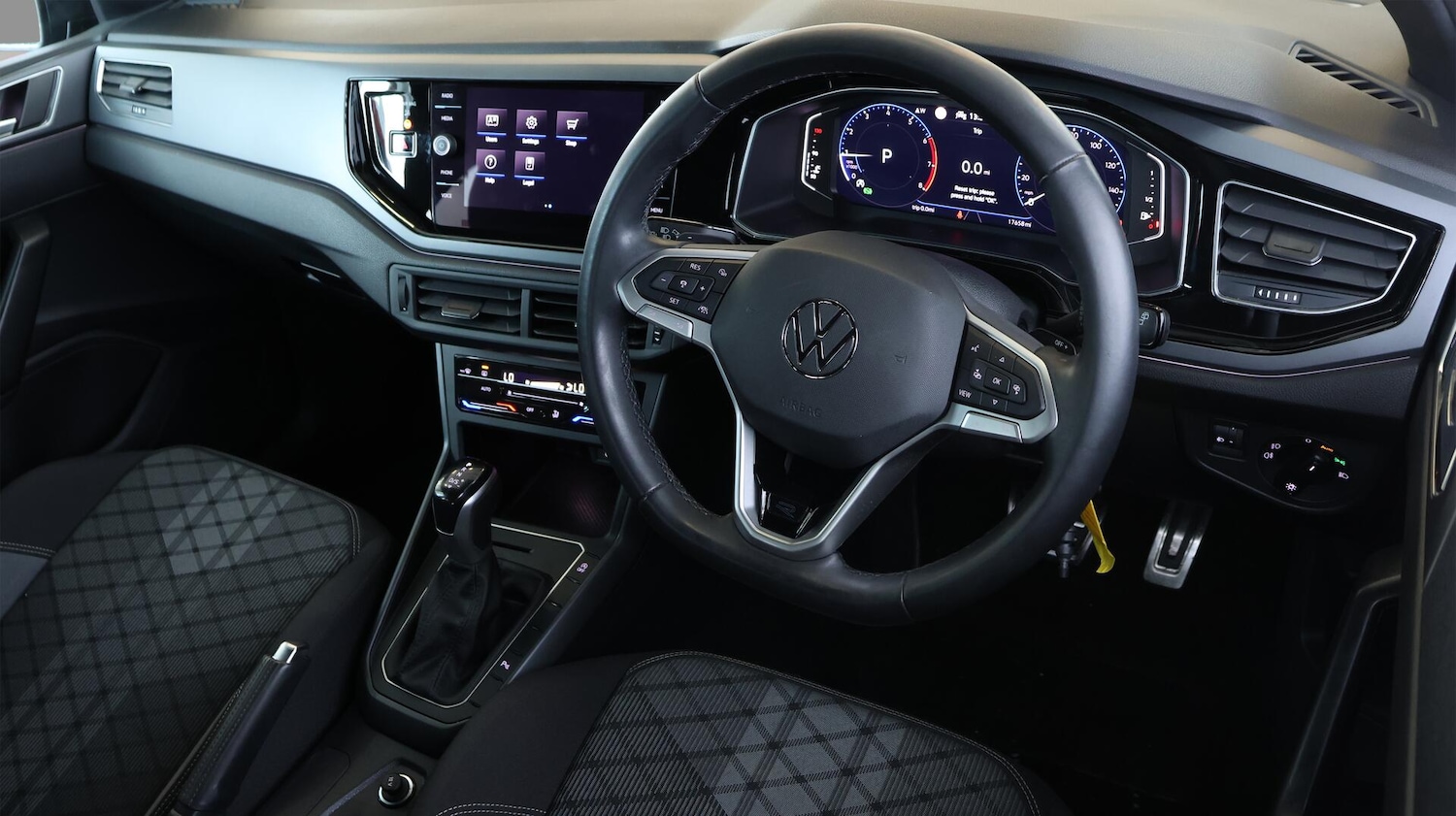 Used Volkswagen Polo 2024 for sale - 76381246: Photo 9