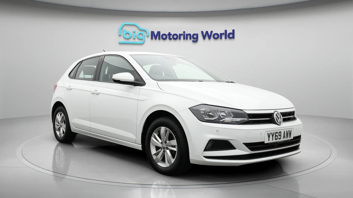 Used Volkswagen Polo 2019 for sale - 76371062: Photo 2