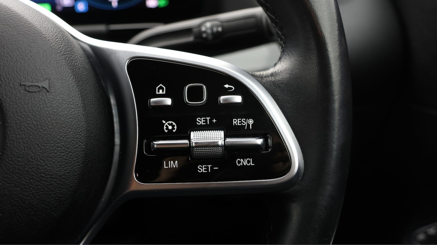 Used Mercedes-Benz EQA 2022 for sale - 77438822: Photo 23