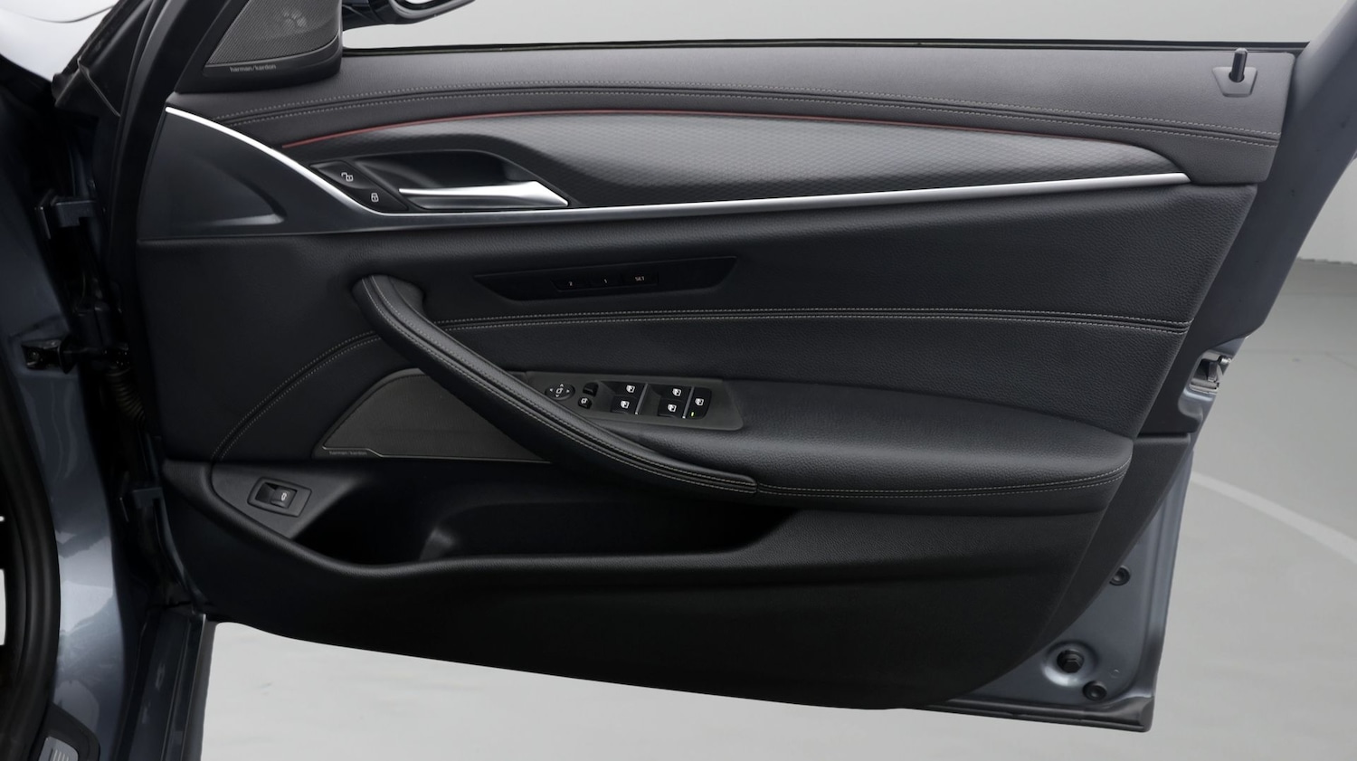 Used BMW 5 Series 2022 for sale - 78112338: Photo 15