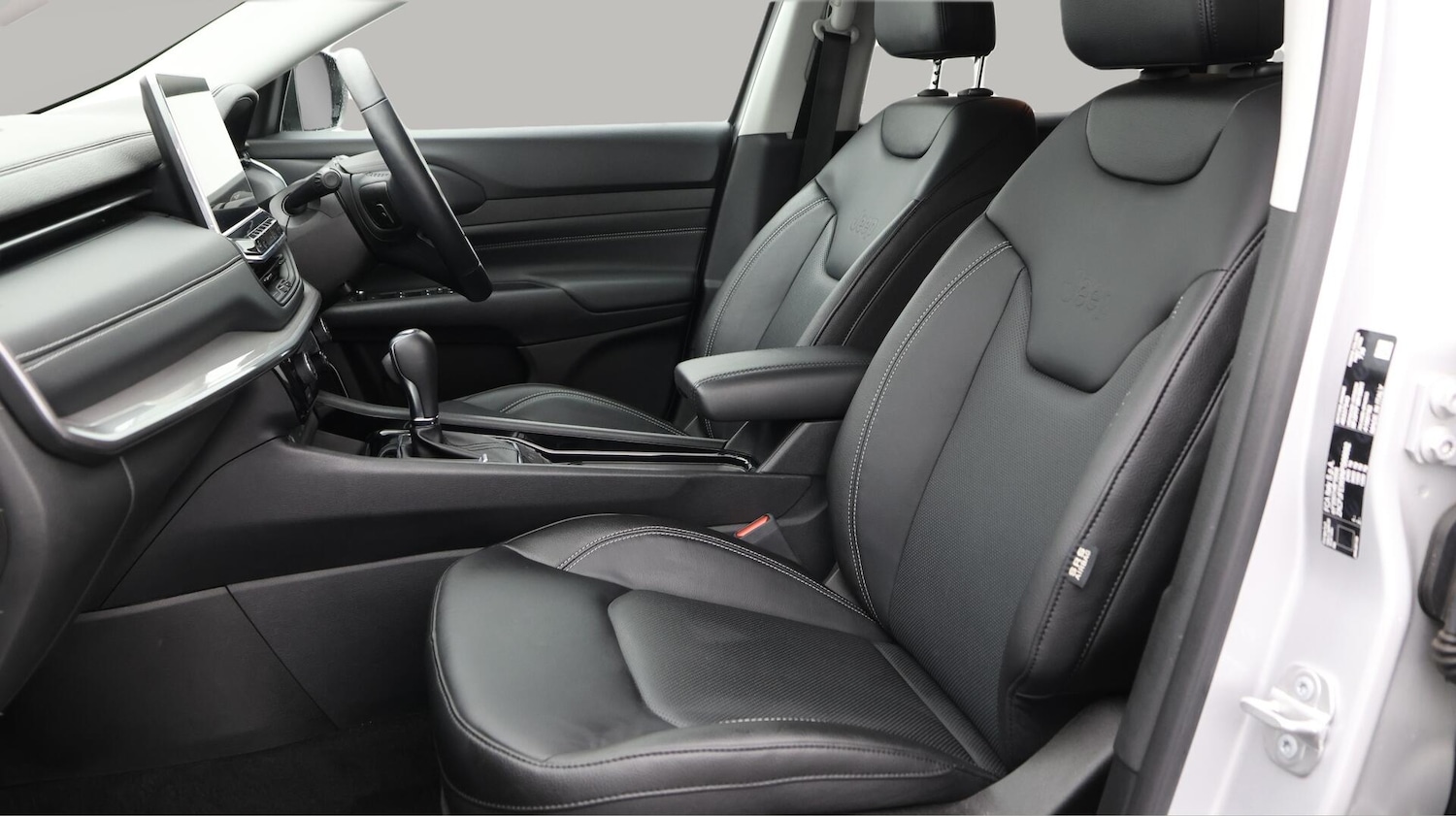 Used Jeep Compass 2024 for sale - 76584839: Photo 15