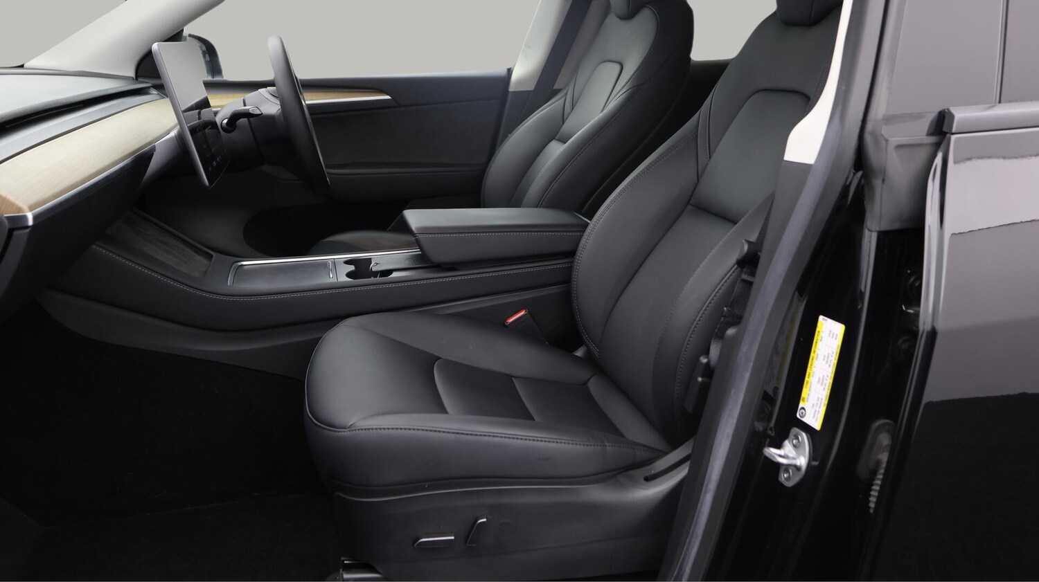 Used Tesla Model Y 2022 for sale - 76485436: Photo 15