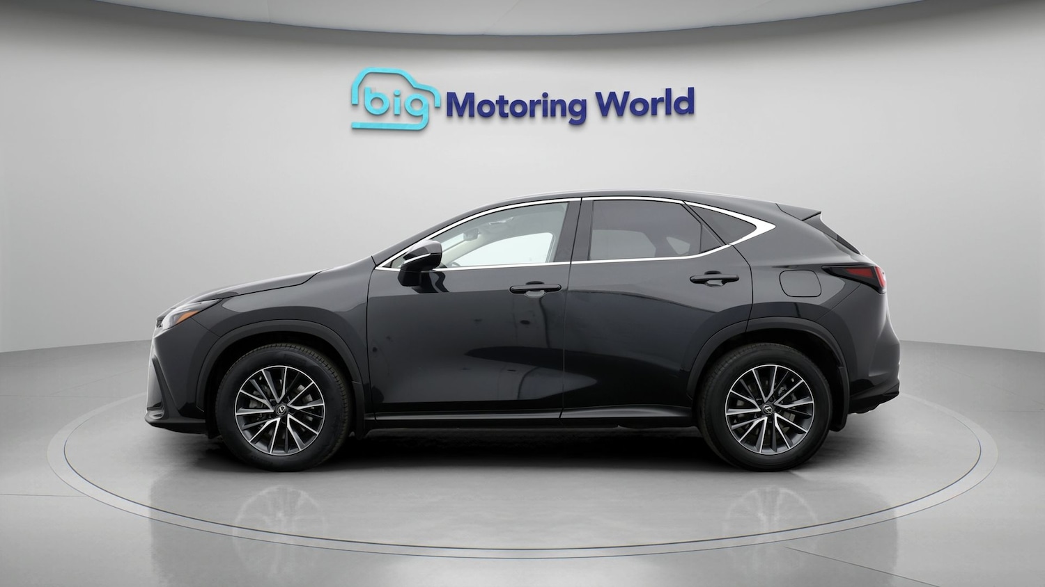 Used Lexus NX for sale - 77181988: Photo 4