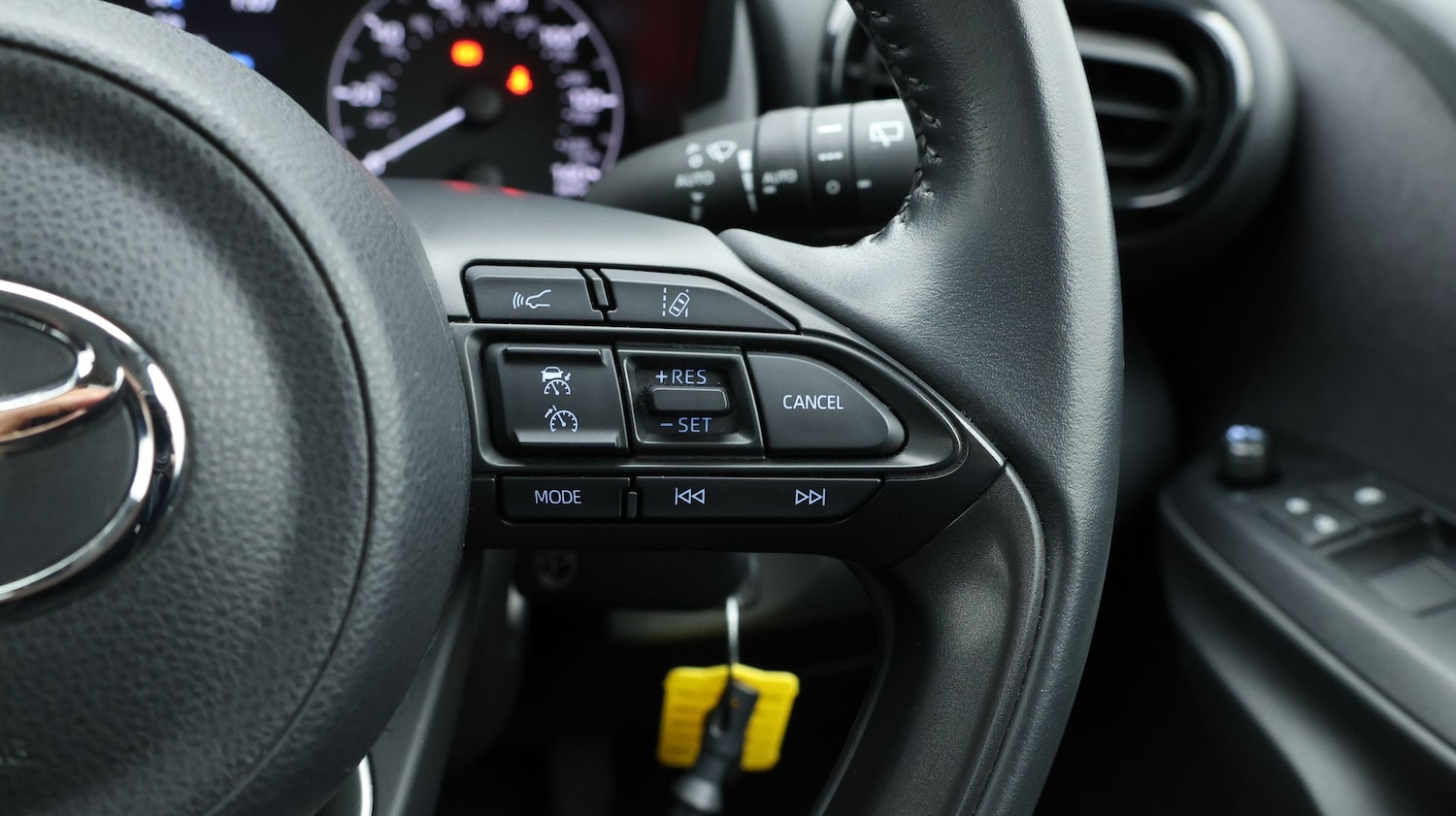 Used Toyota Yaris 2022 for sale - 77459779: Photo 24