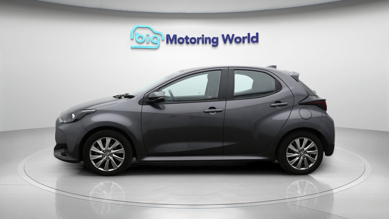 Used Toyota Yaris 2022 for sale - 77459779: Photo 4