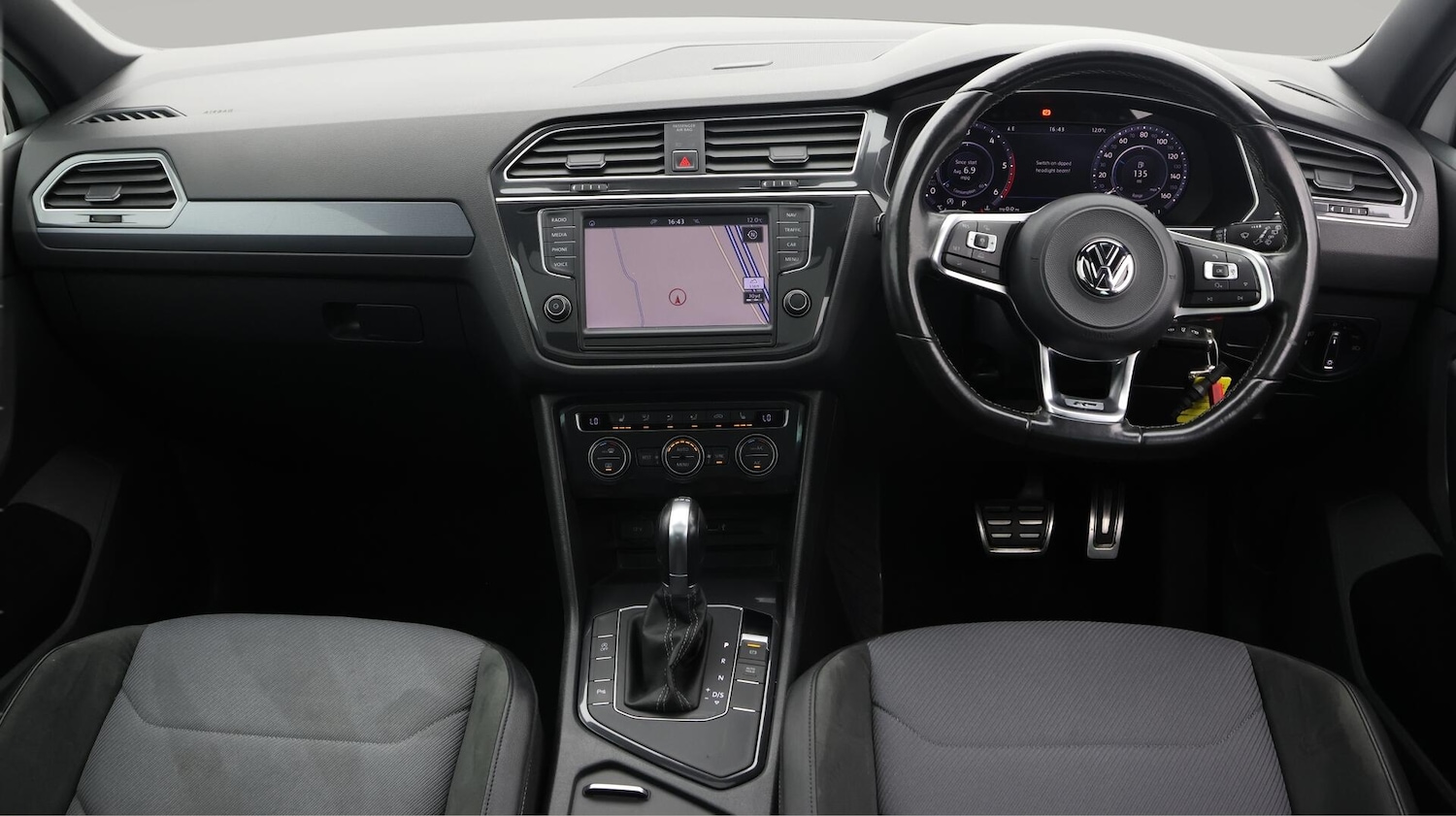 Used Volkswagen Tiguan 2017 for sale - 76634254: Photo 14