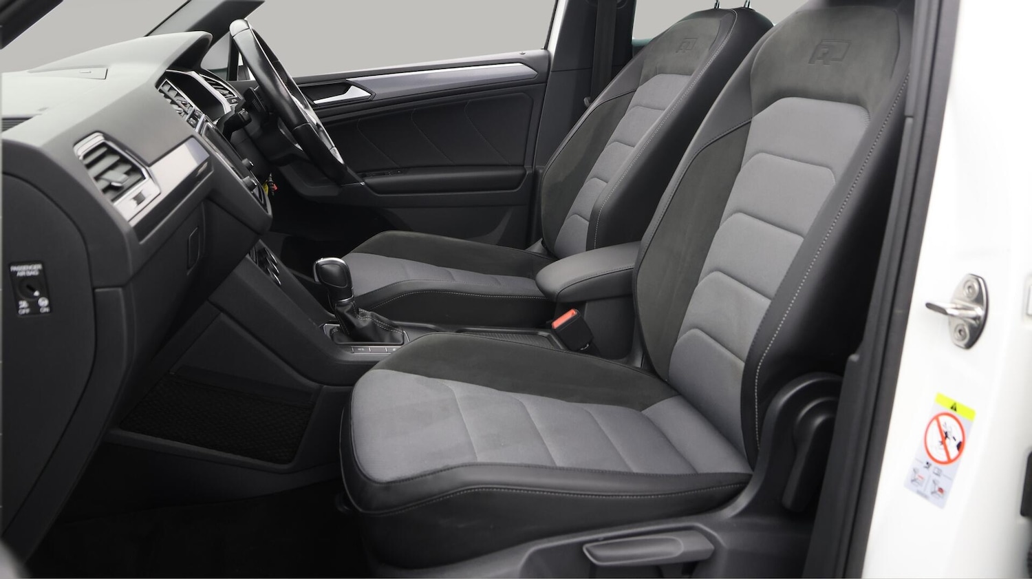 Used Volkswagen Tiguan 2017 for sale - 76634254: Photo 15