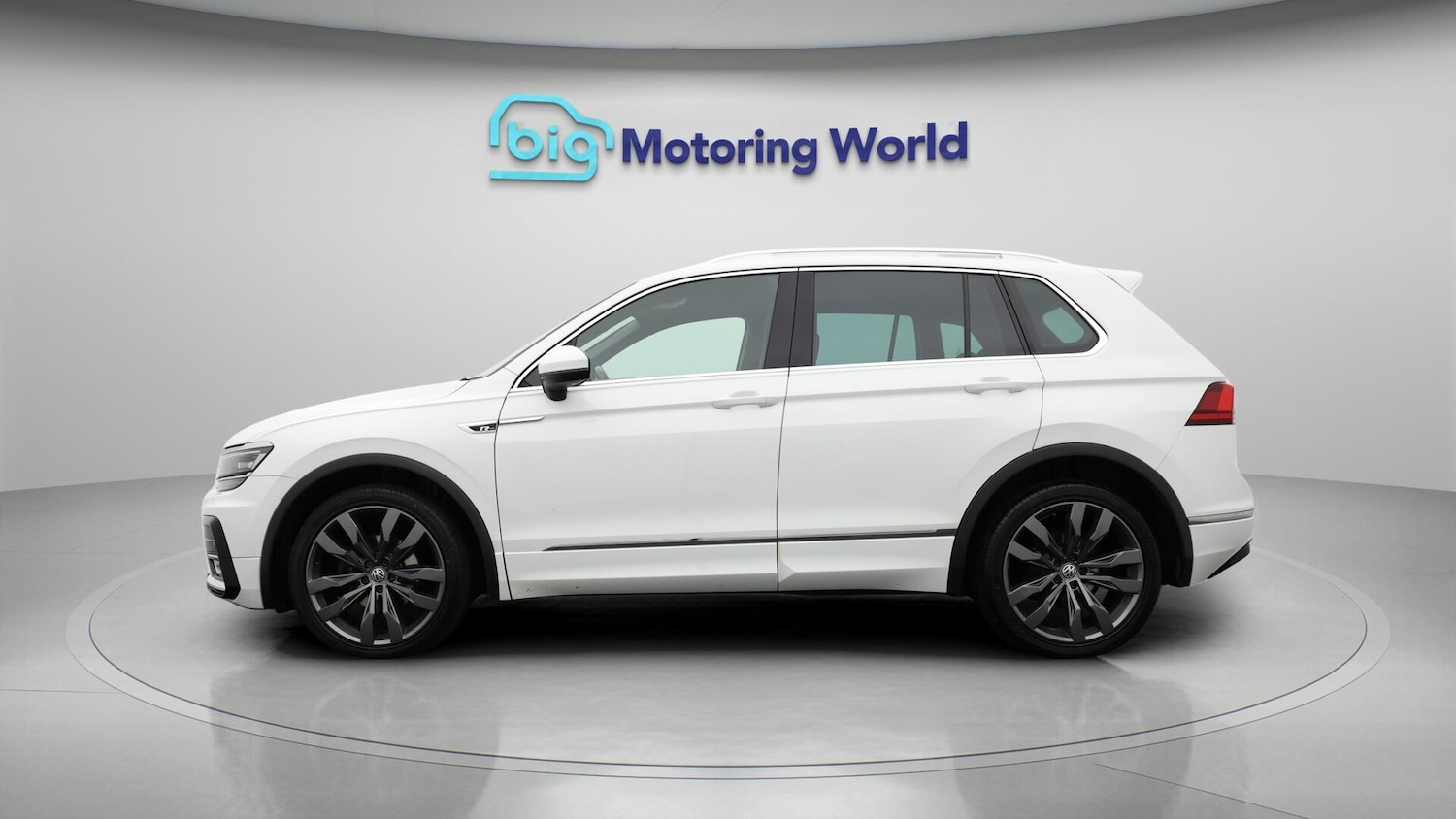 Used Volkswagen Tiguan 2017 for sale - 76634254: Photo 5
