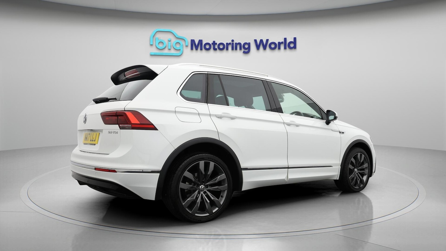 Used Volkswagen Tiguan 2017 for sale - 76634254: Photo 8