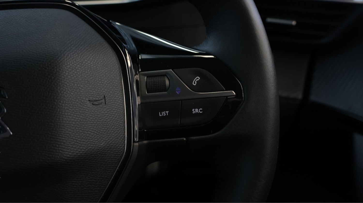 Used Peugeot E-2008 for sale - 78201655: Photo 20