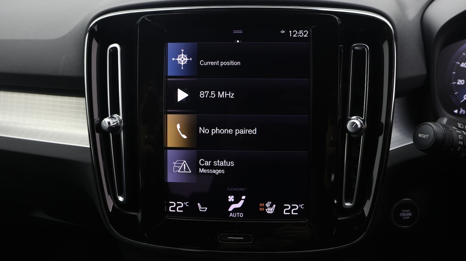 Used Volvo XC40 2023 for sale - 77329333: Photo 11