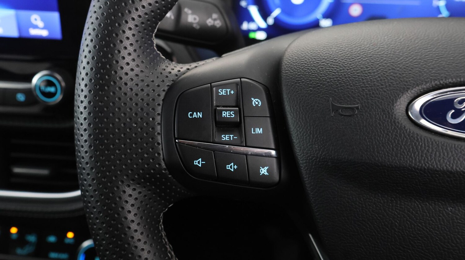 Used Ford Puma 2023 for sale - 77935890: Photo 24