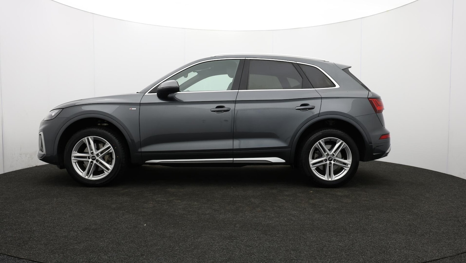 Used Audi Q5 2023 for sale - 76689845: Photo 74