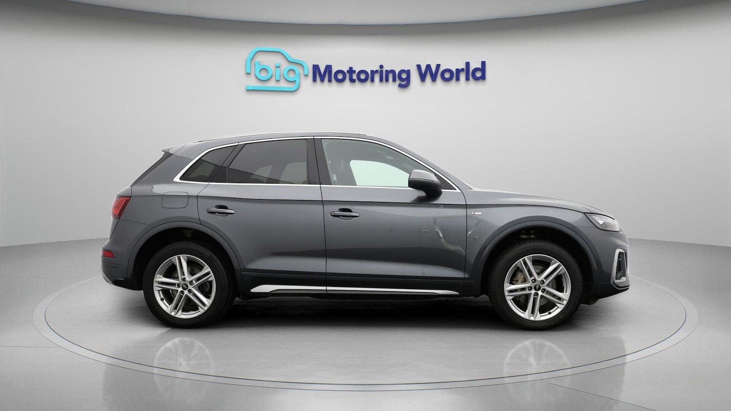 Used Audi Q5 2023 for sale - 76689845: Photo 9