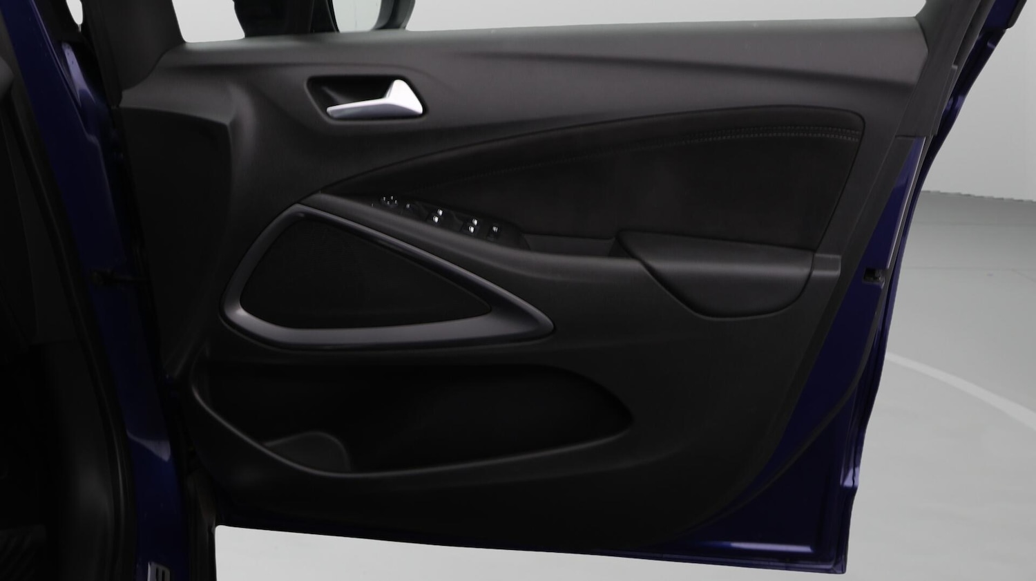 Used Vauxhall Crossland 2022 for sale - 76657860: Photo 16