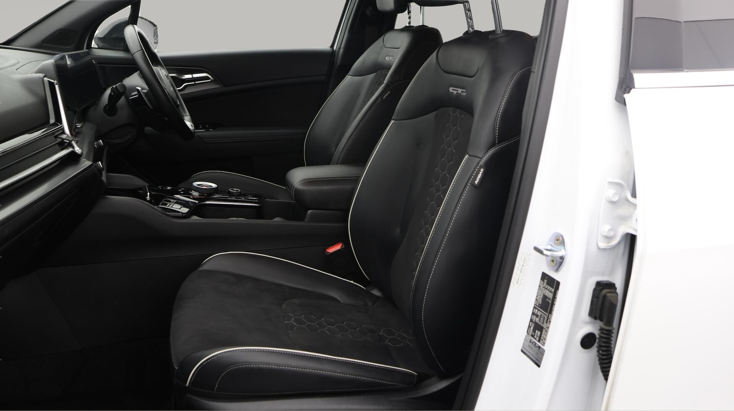 Used Kia Sportage 2023 for sale - 76644540: Photo 15