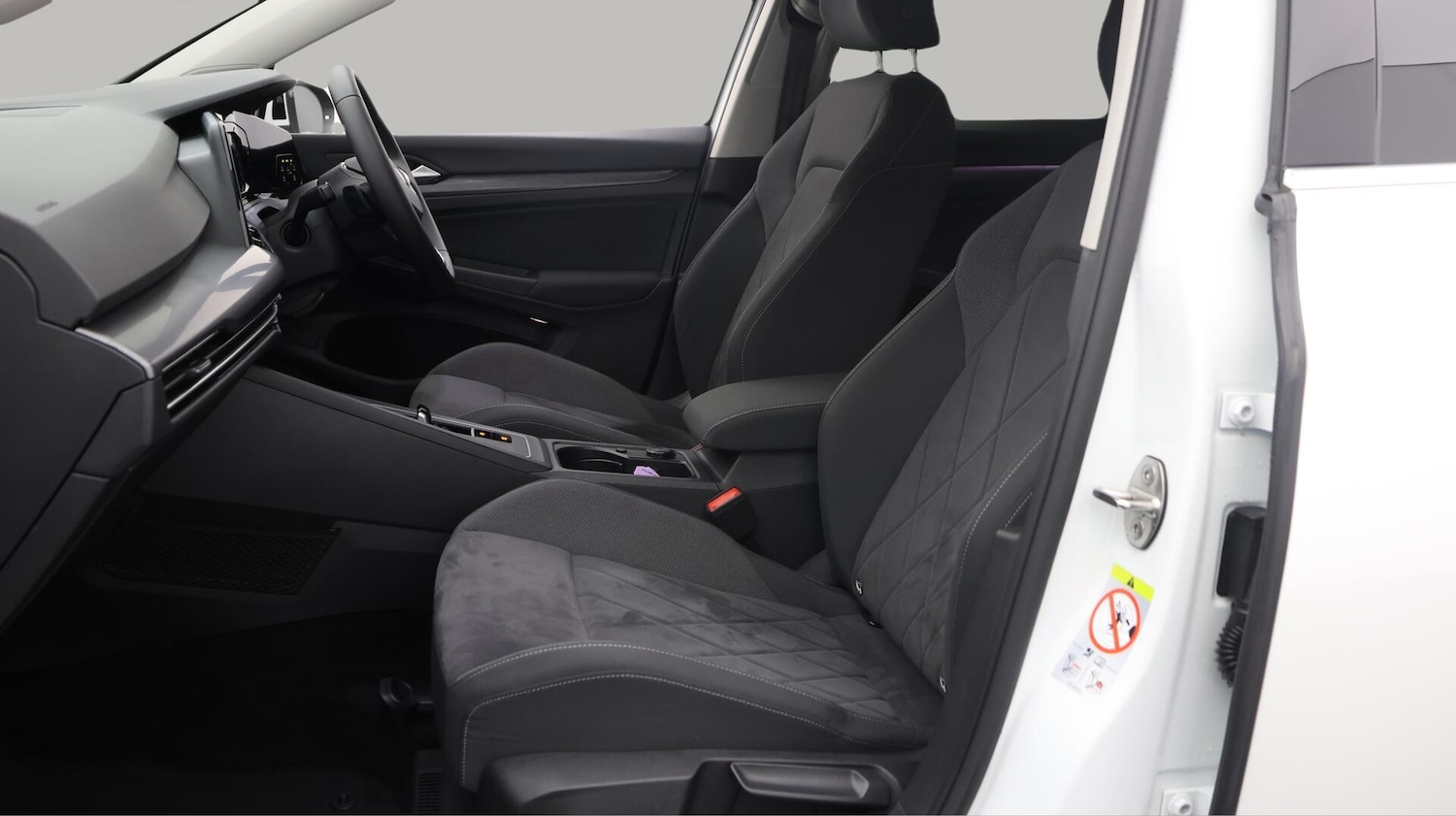 Used Volkswagen Golf 2020 for sale - 76433331: Photo 15