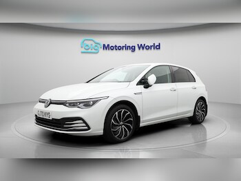 Used Volkswagen Golf 2020 for sale - 76433331: Photo