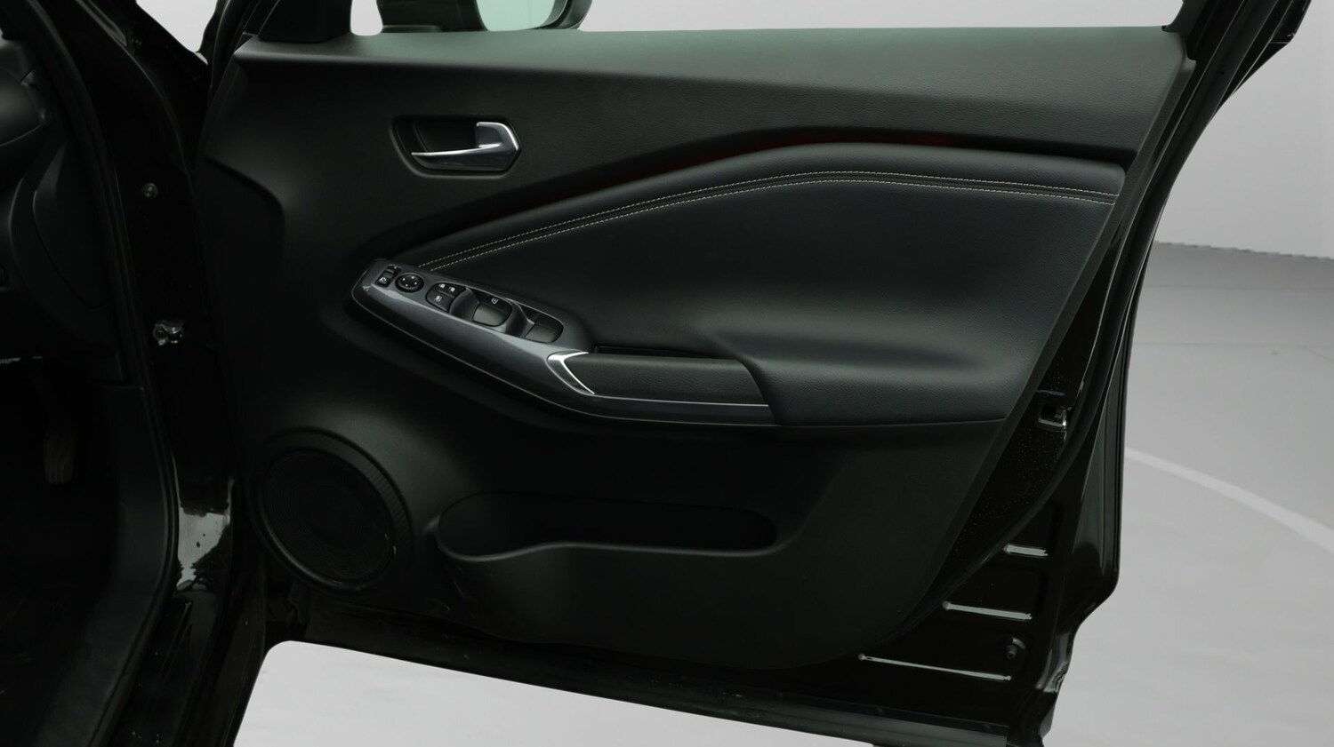 Used Nissan Juke 2023 for sale - 78020618: Photo 15