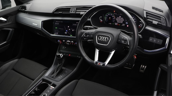 Used Audi Q3 2021 for sale - 76247344: Photo 10