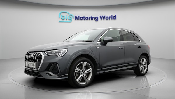 Used Audi Q3 2021 for sale - 76247344: Photo 4