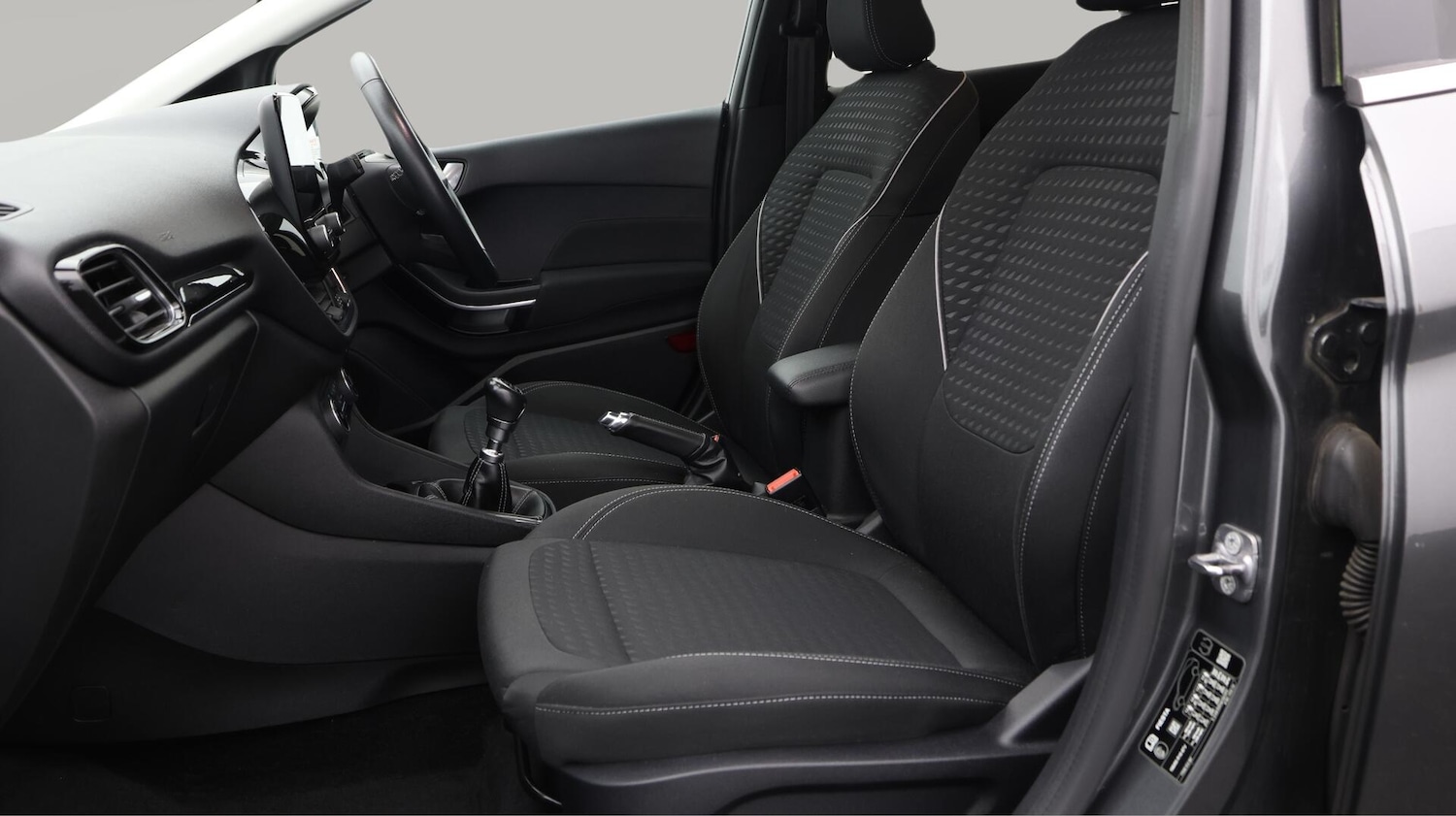 Used Ford Fiesta 2017 for sale - 76424700: Photo 15