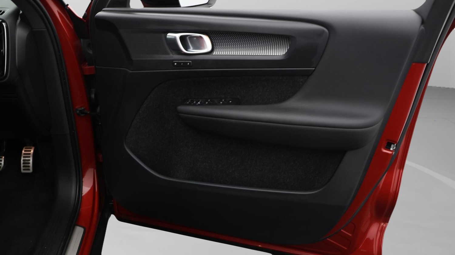 Used Volvo XC40 2019 for sale - 76440877: Photo 16