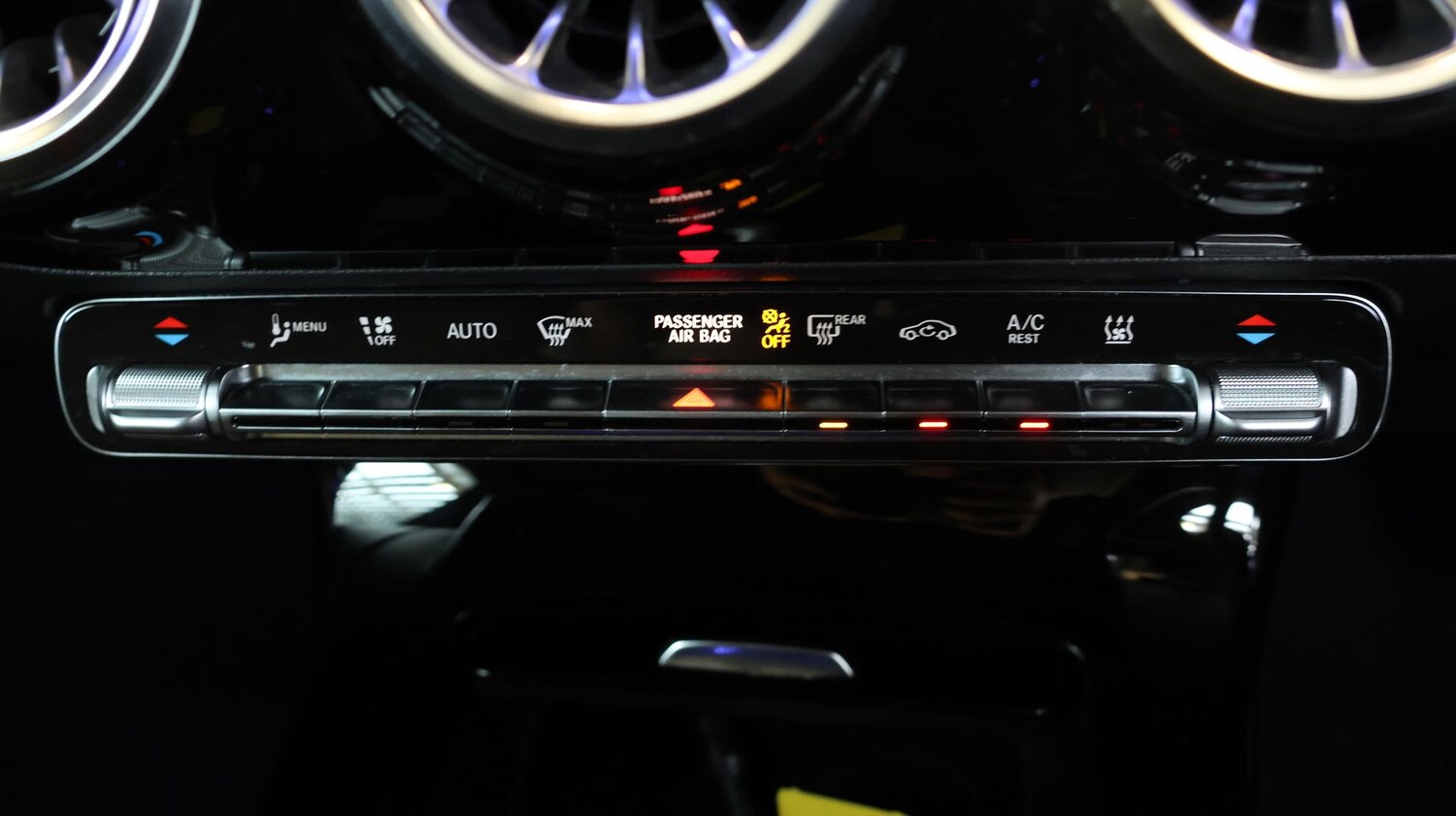 Used Mercedes-Benz CLA 2022 for sale - 77453696: Photo 12