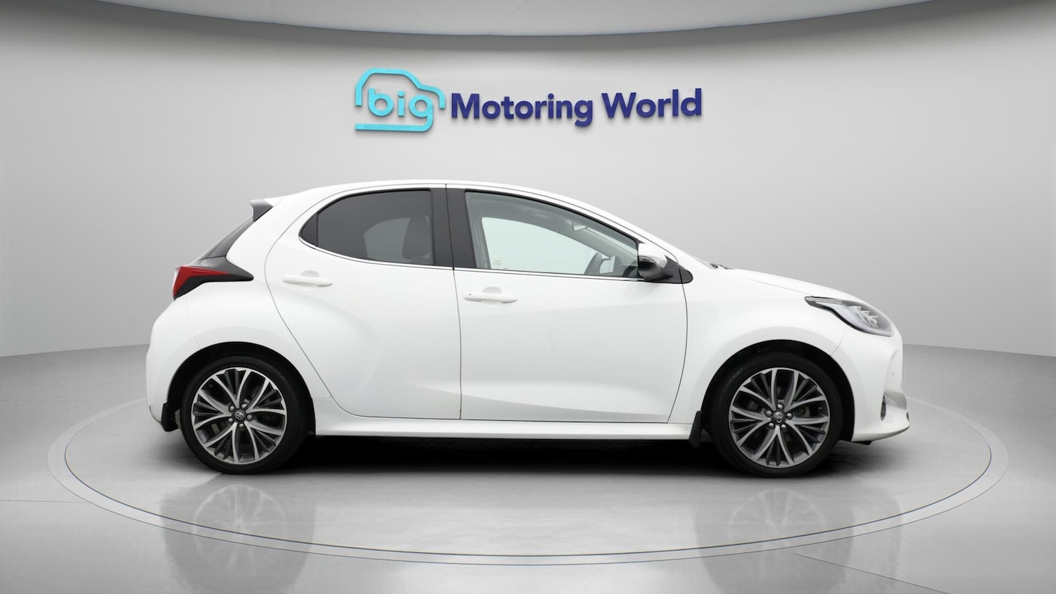 Used Toyota Yaris 2022 for sale - 76433107: Photo 9