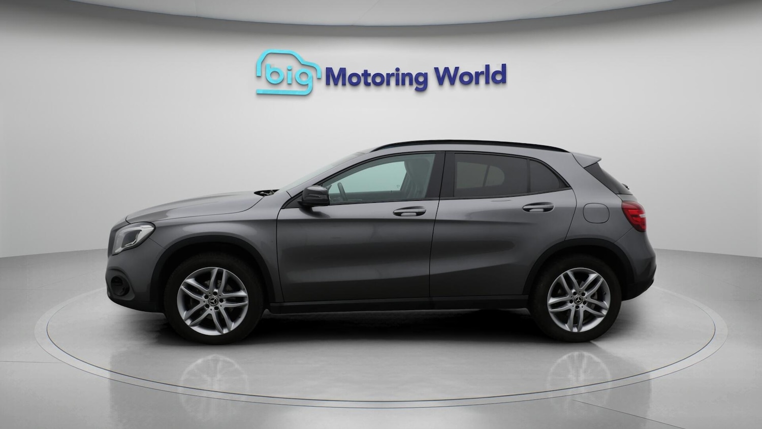 Used Mercedes-Benz GLA 2019 for sale - 76561032: Photo 5