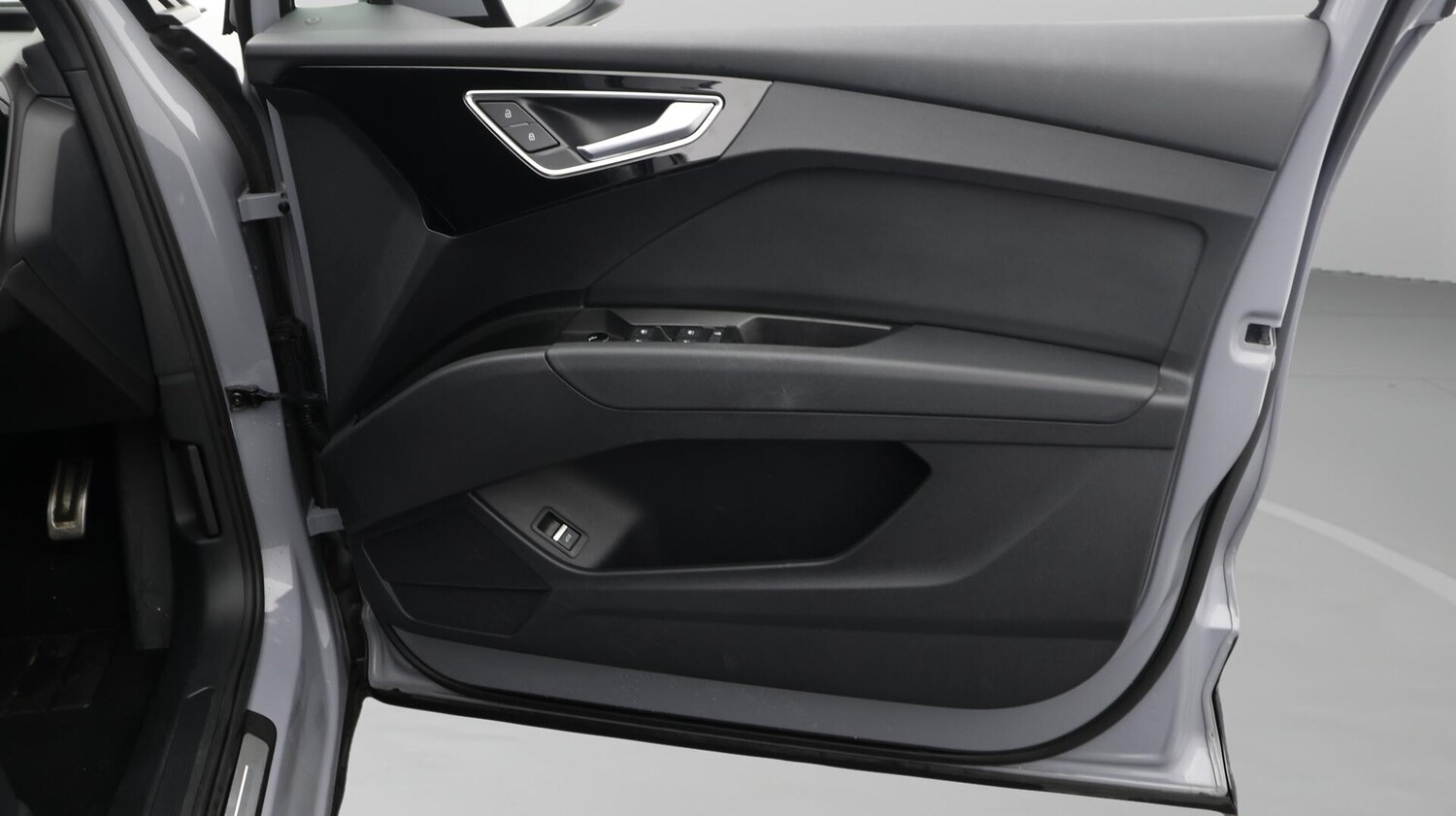 Used Audi Q4 e-tron 2022 for sale - 76801212: Photo 16