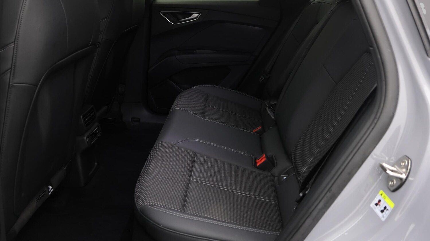 Used Audi Q4 e-tron 2022 for sale - 76801212: Photo 17