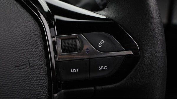Used Peugeot 2008 2024 for sale - 75658758: Photo 39