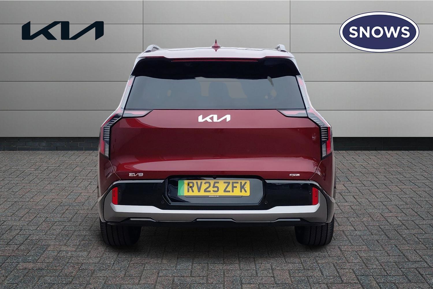 Used Kia EV9 2025 for sale - 76679320: Photo 8