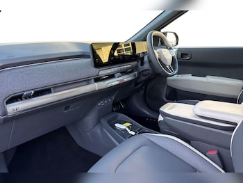 Used Kia EV3 2025 for sale - 77972280: Photo