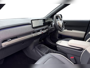 Used Kia EV3 2025 for sale - 77148440: Photo