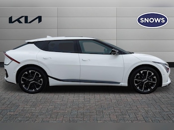 Used Kia EV6 2024 for sale - 76677255: Photo