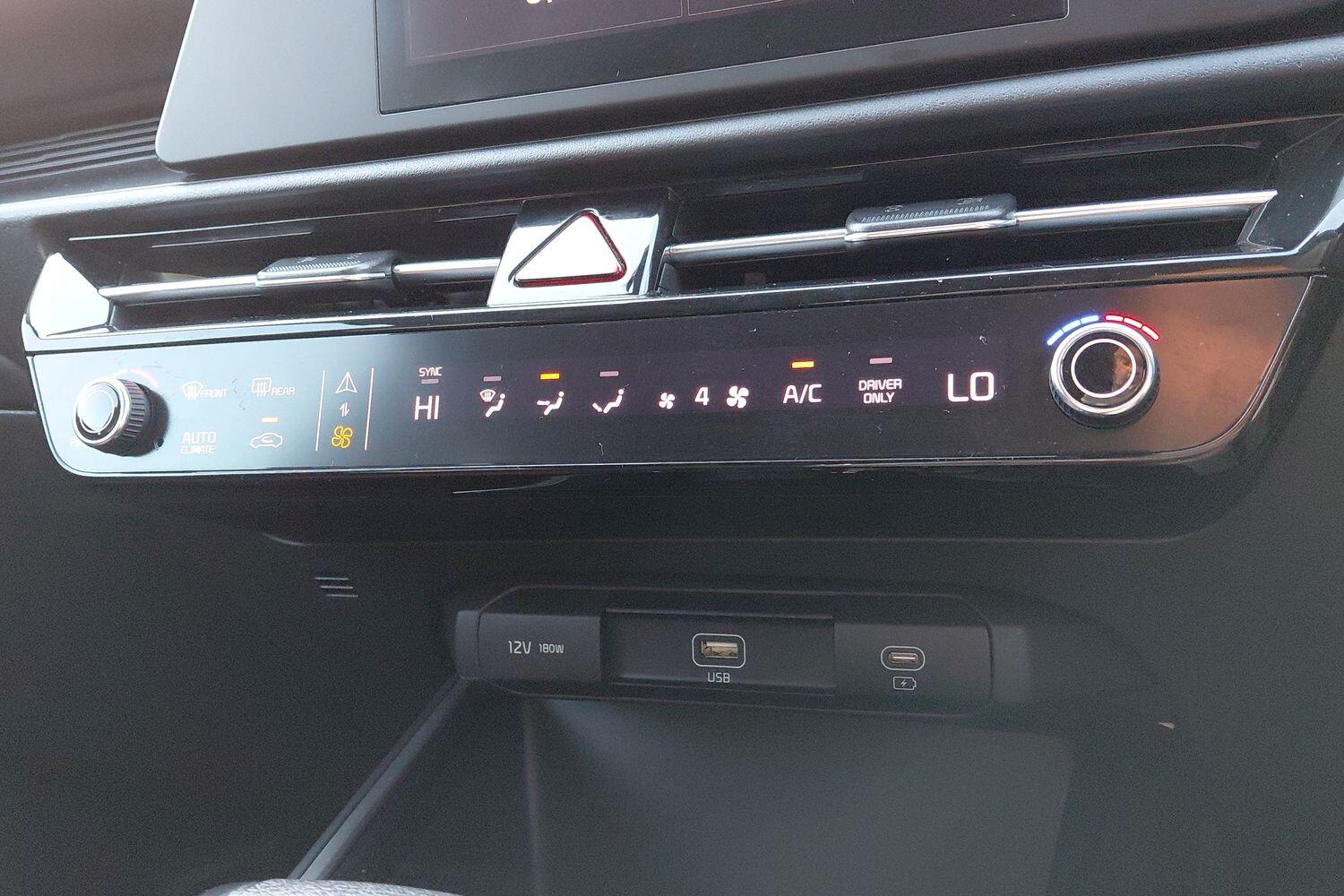 Used Kia Niro 2023 for sale - 76676294: Photo 12