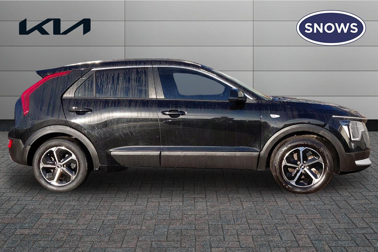 Used Kia Niro 2023 for sale - 76676294: Photo 4