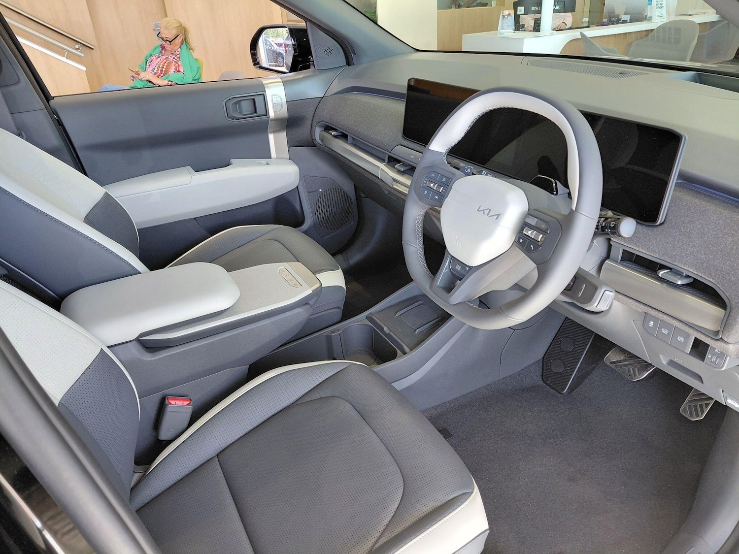 Used Kia EV3 2025 for sale - 76678755: Photo 5