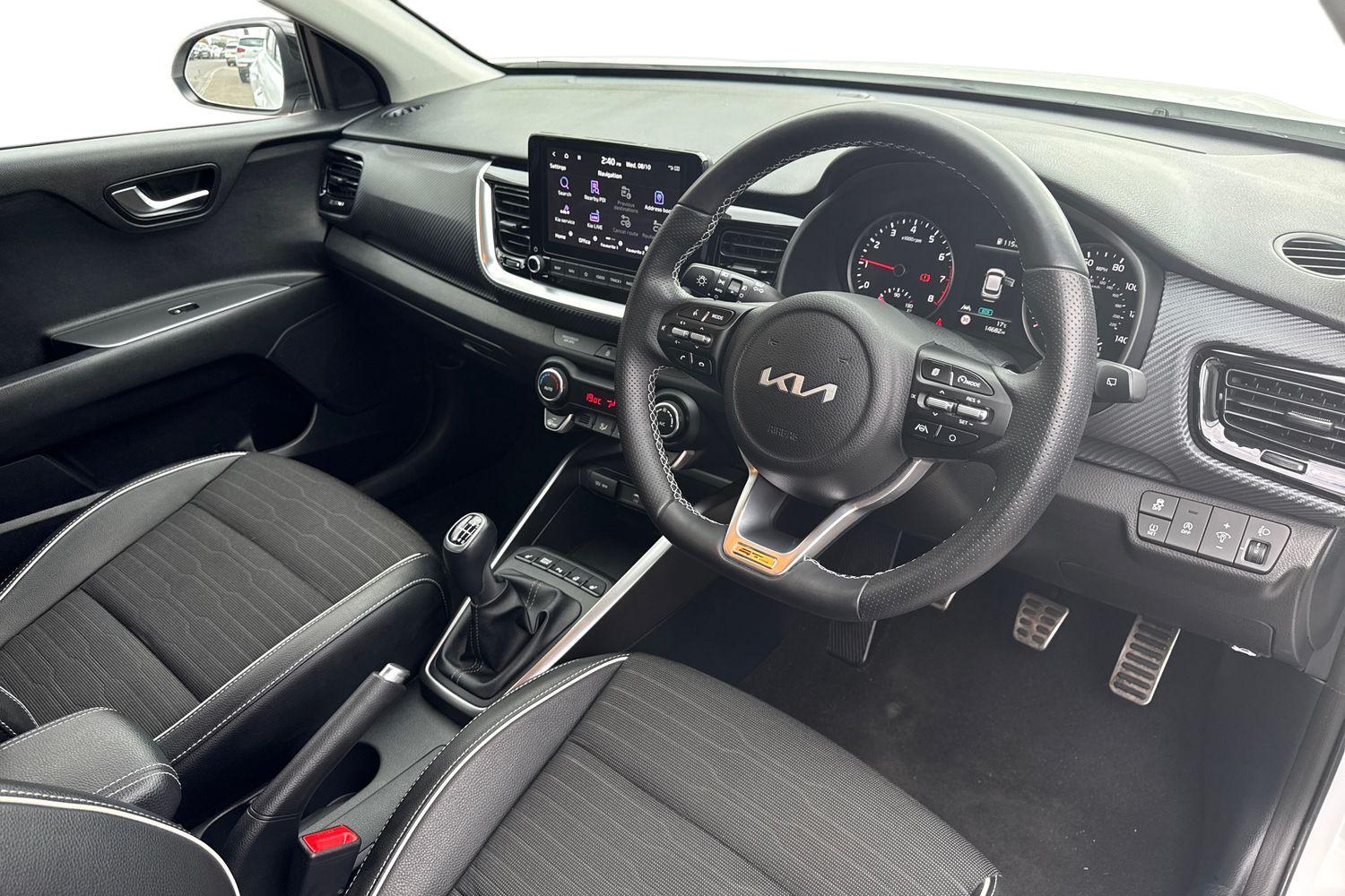 Used Kia Stonic 2024 for sale - 76677578: Photo 6