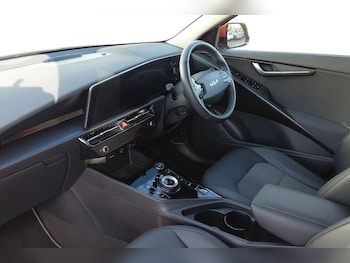 Used Kia Niro 2023 for sale - 76676918: Photo