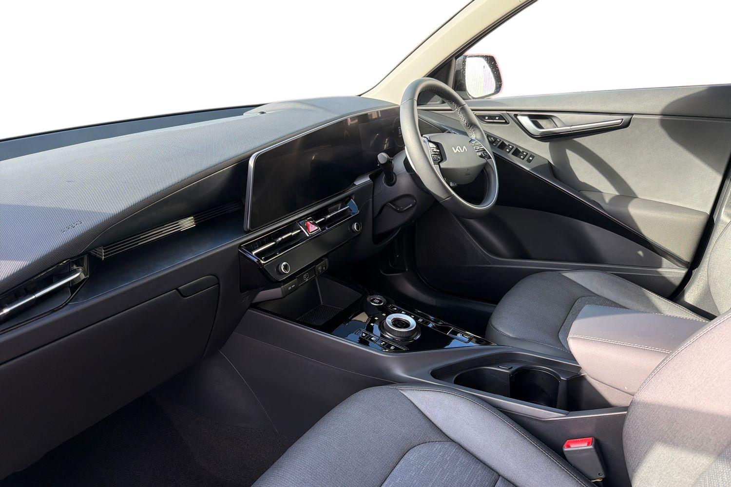 Used Kia Niro 2025 for sale - 76680369: Photo 2