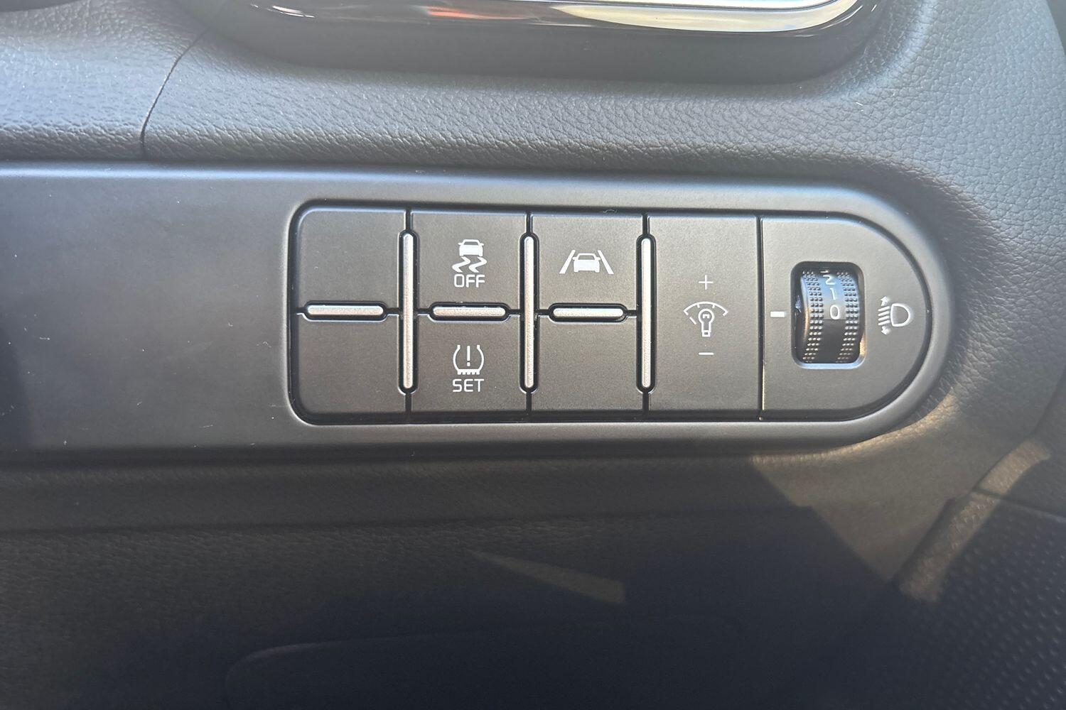 Used Kia XCeed 2025 for sale - 78140381: Photo 23