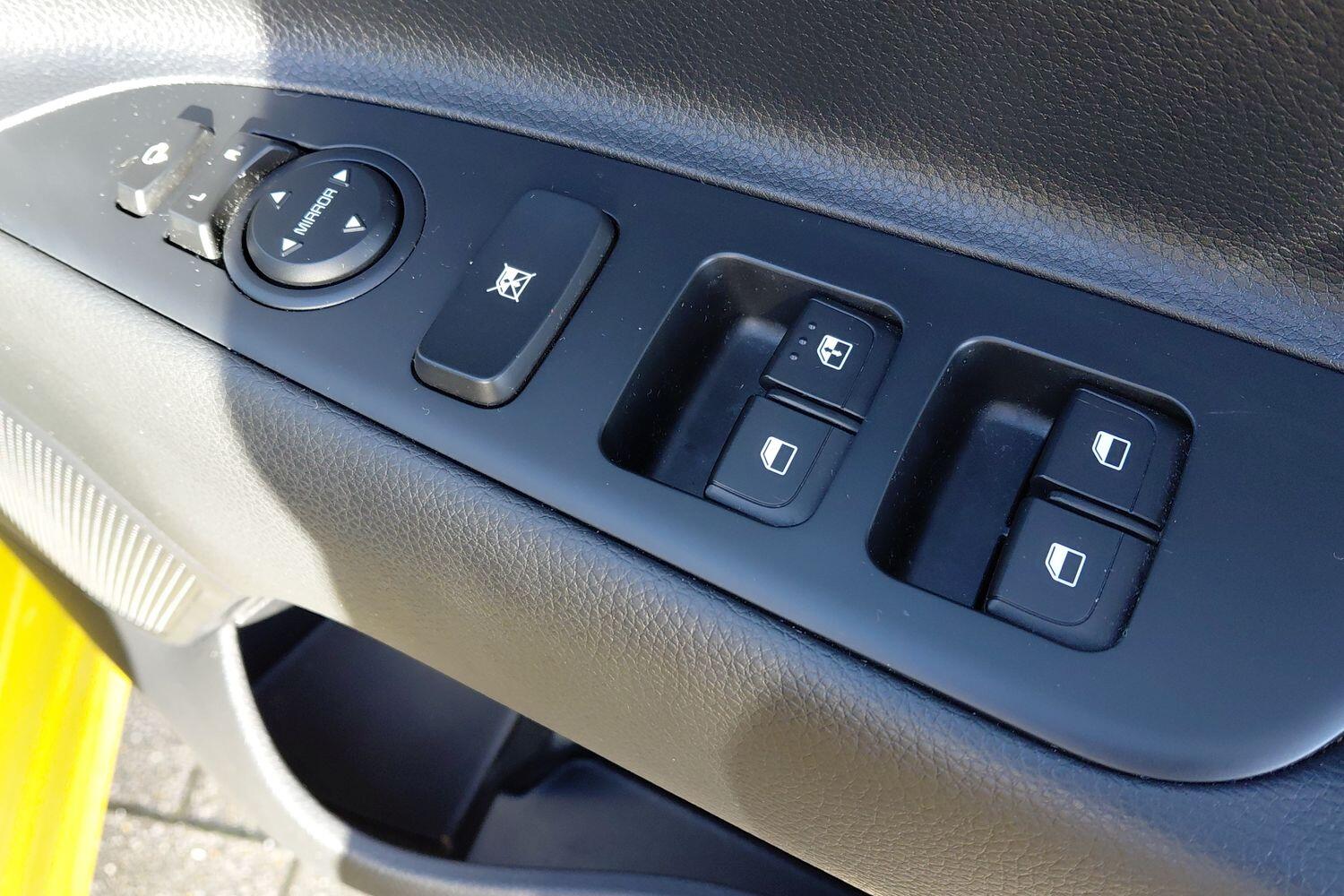 Used Kia Rio 2023 for sale - 76676197: Photo 18