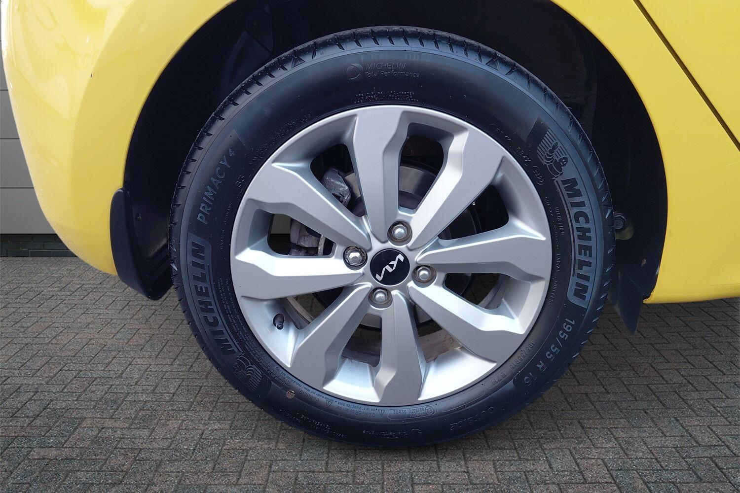 Used Kia Rio 2023 for sale - 76676197: Photo 5