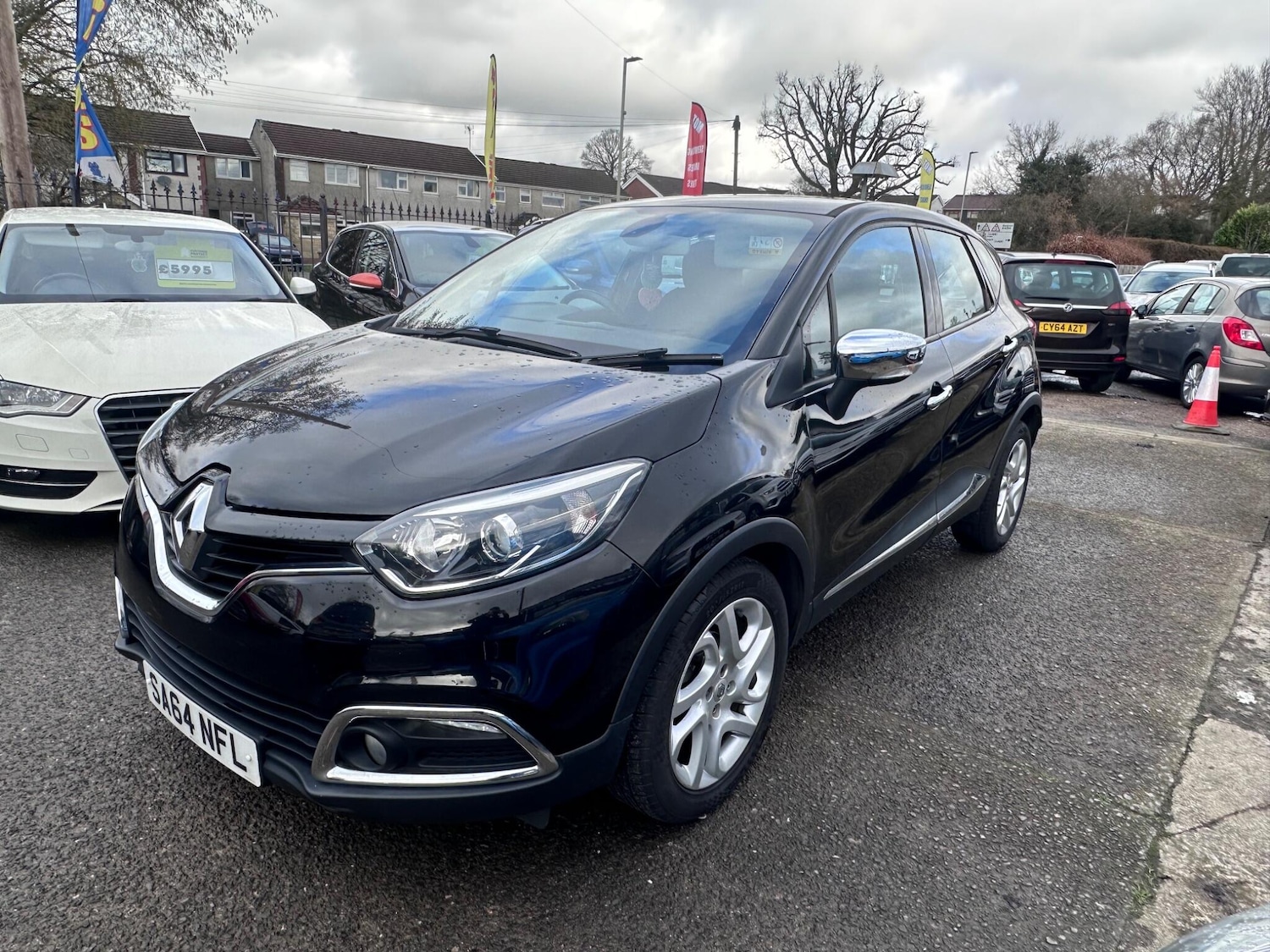 Used Renault Captur 2014 for sale - 77764269: Photo 8