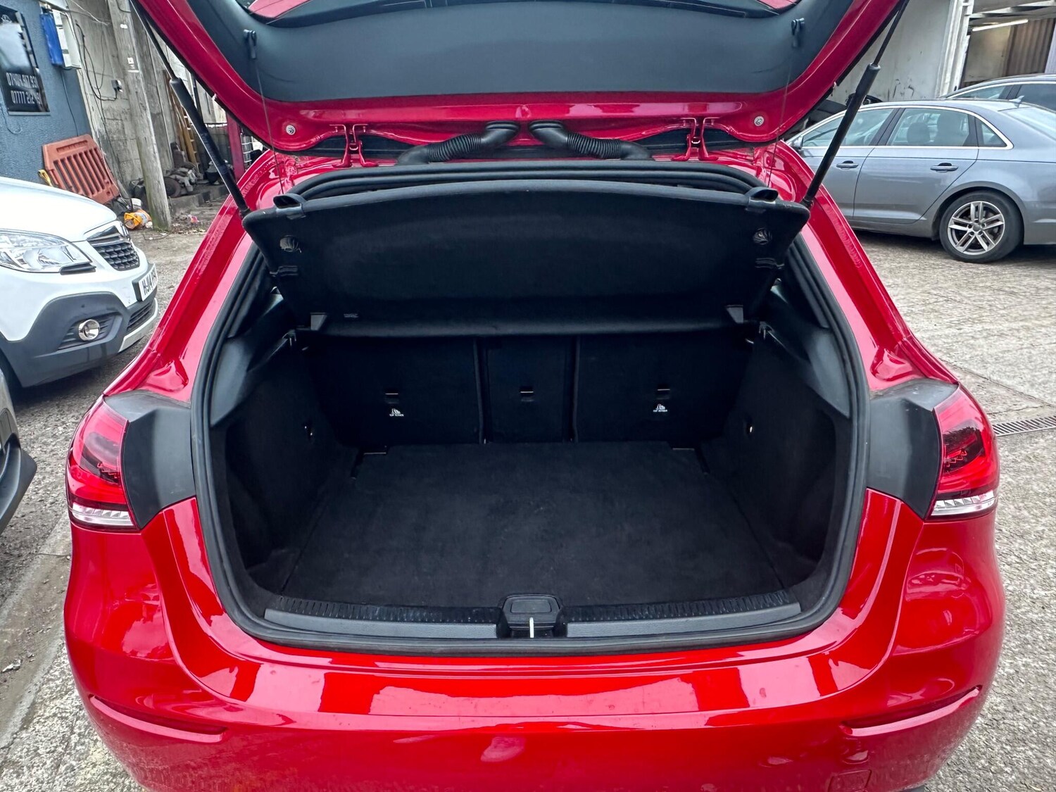 Used Mercedes-Benz A-Class 2018 for sale - 77764261: Photo 33